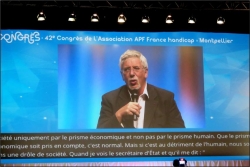 Mr Patrick DOUTRELIGNE, Président de l'UNIOPSS