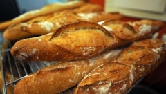 Baguette Rassie Ou Baguette Rassise On N Y Comprend Mie A La Fortune Du Mot