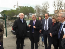 LOGEMENT. VISITE DE M. REPENTIN DELEGUE INTERMINISTERIEL 11 FEV 16.jpg