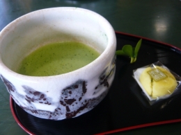 japon,vacances au japon,thé vert japonais,thé vert,matcha,sencha,boire du thé au japon,glace au matcha,nanya,shizuoka,sen no rykyu,sakai,cérémonie du thé