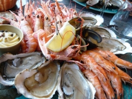 bretagne, poisson, fruits d emer, crustacés, produits de la mer, quiberon, portivy, petit hotel du grand large, caramels henri leroux, compagnie bretonne du poisson