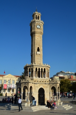 Izmir, Place de L'Horloge