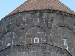 L'Église des Saints-Apôtres à Kars