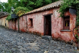 colonia uruguay.jpg