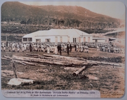 03c) le Musée fin del mundo - gouverneur 04.JPG