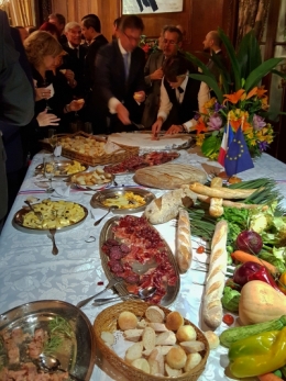 14 juillet ambassade de france buenos aires 08.jpg