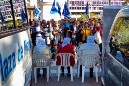 Les mères de mai 20.JPG