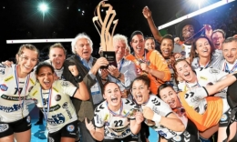 insubmersibles-les-brestoises-apres-le-championnat-elles_2907349_722x434p.jpg
