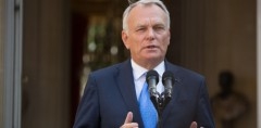6228355-desaccords-entre-valls-et-taubira-ayrault-tente-de-clore-le-debat.jpg