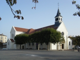 Ville d'à côté, pluie, chaussures