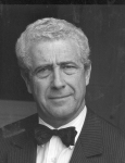 Jean Favier 2.jpg