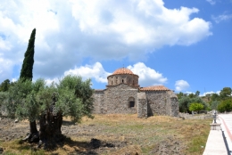 Thari,Rhodes,Monastère