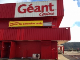 Géant - Ouvert les dimanches matin.JPG