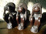 3-singes.jpg