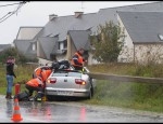 Accident sur la 768 contre un poteau électrique.jpg
