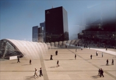 PARIS-Parvis de la Défense.jpg