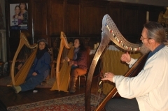 concert de harpes à l'église de Bag-Pican.jpg