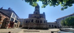 BASILIQUE ST jULIEN