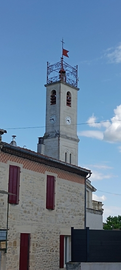 Joli campanile de l'église