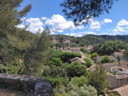 vue dominante sur le village