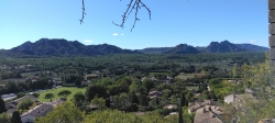 belles vues sur les Alpilles proches