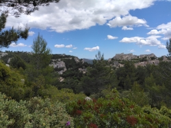 encore une belle vue sur les Baux !