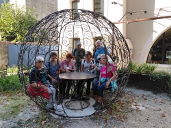 femmes en cage !