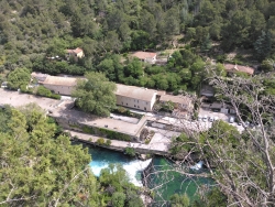 Juste au dessus du moulin de pâte à papier