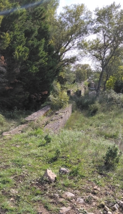 vestiges de l'aqueduc vers Barbegal