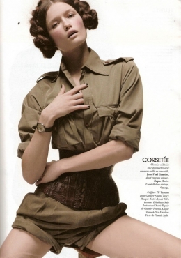 Corset_3.jpg