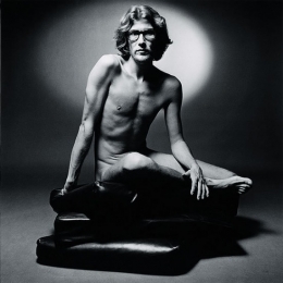 Saint_Laurent_Sieff.jpg