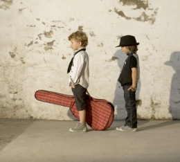 IKKS Guitare.jpg