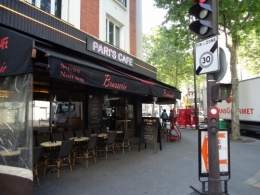 PARI'S CAFE.JPG