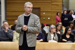 727690-luc-fournie-le-buraliste-a-la-cour-d-assises-du-tarn-a-albi-le-30-mars-2015.jpg