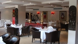 Le Karévi salle restaurant.jpg