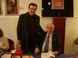 le pasteur et le vieux guerrier, Roger Holeindre