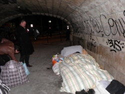 Sous le métro aérien