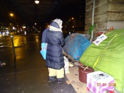 Sous le métro aérien
