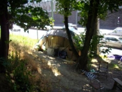 Pas de vacances pour les pauvres