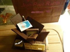 Cadeau anonymisé.jpg