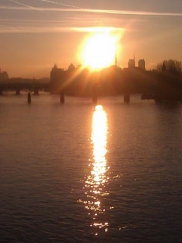 Mavra du soleil couchant.jpg