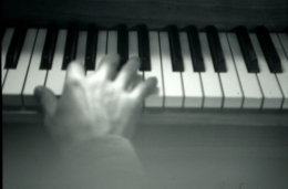 Sara, piano, pianiste, schubert, andantino, D959