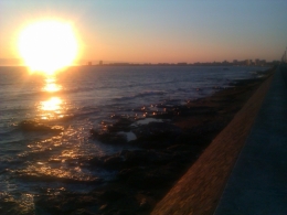 Sables d'Olonne, bord de mer, fuite, disparition, soleil d'hiver, Louis Aragon, Brendan Perry, wintersun, how to disappear completeley