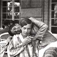annemarie schwarzenbach-erika mann-1932.jpg