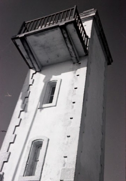 2008.LesSables.Ruedes2phares.jpg