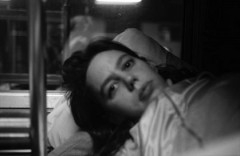 edith couchette veniseparis.jpg