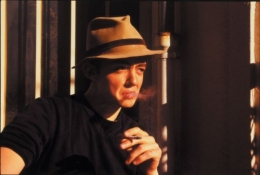 Sam chapeau cigarette.jpg