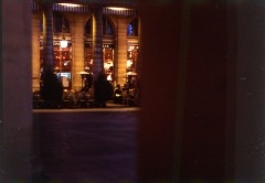 Palais Royal Café de nuit.jpg