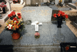 La tombe de DEMOLIERE Marcel à BEAUNE (21)