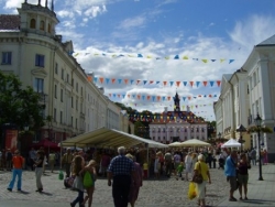 Raekoja Plats de Tartu en été